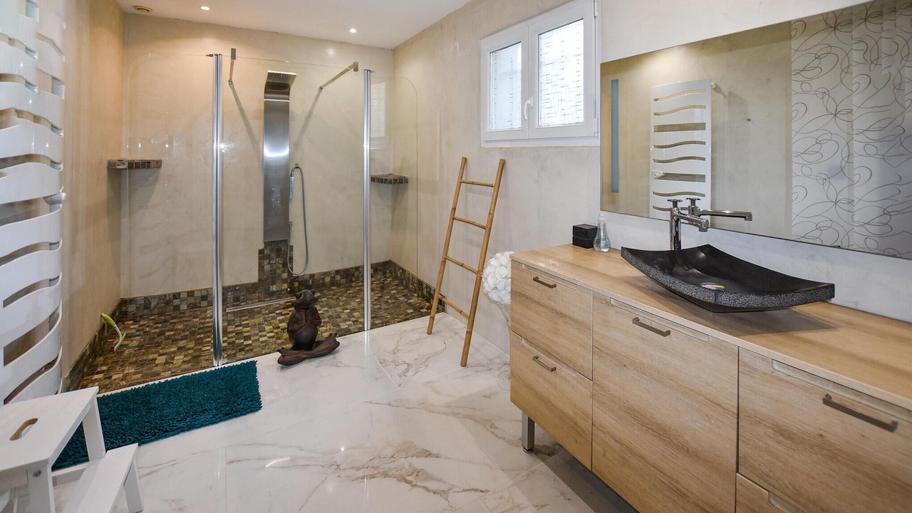 Photo of Bathroom in Sorgues