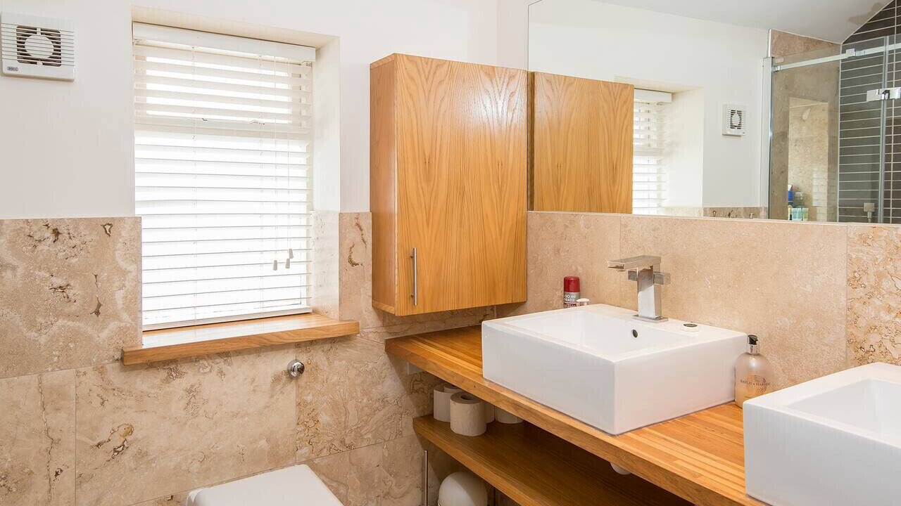 Photo of Bathroom in Pontcanna