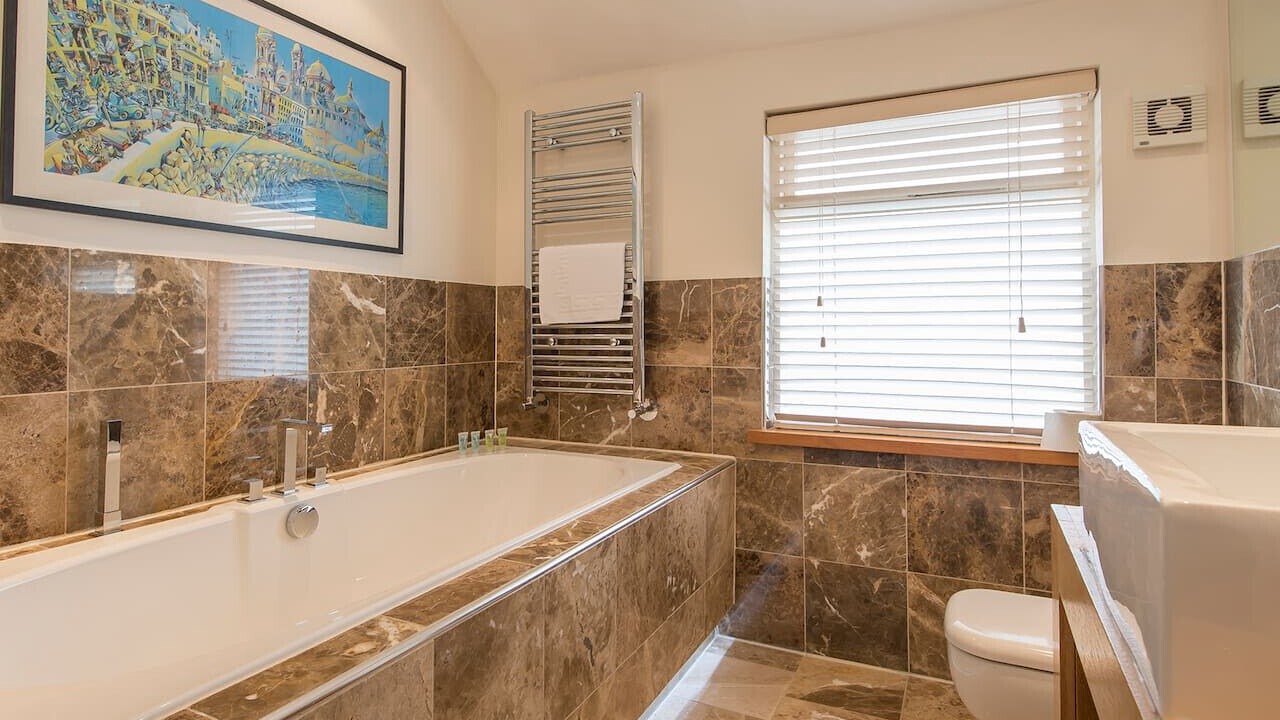 Photo of Bathroom in Pontcanna
