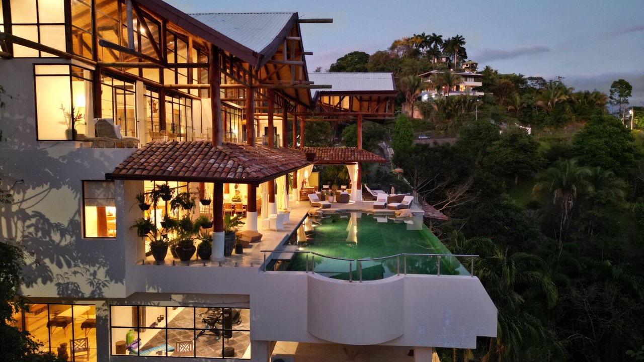 Photo of Others in Manuel Antonio