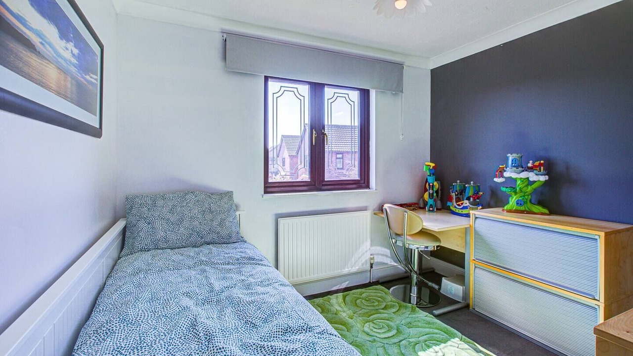 Photo of Bedroom in Barling