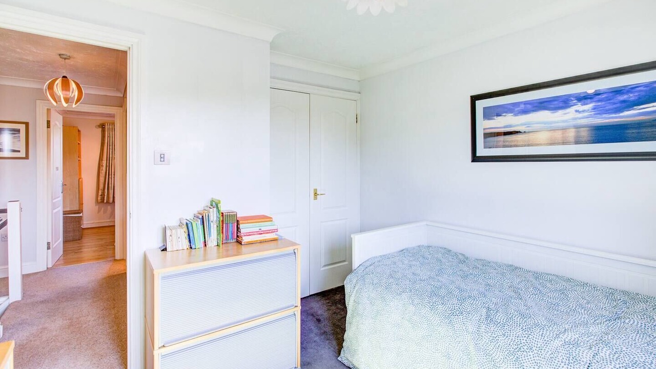 Photo of Bedroom in Barling