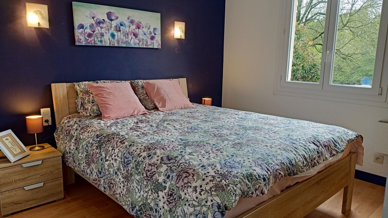 Photo of Bedroom in Lacombe