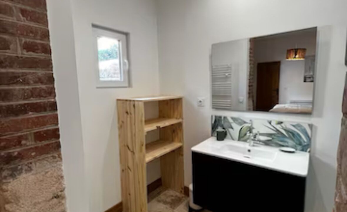 Photo of Bathroom in Saint-Vaast-la-Hougue