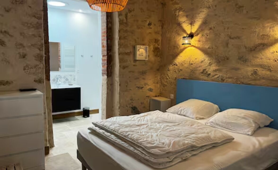 Photo of Bedroom in Saint-Vaast-la-Hougue