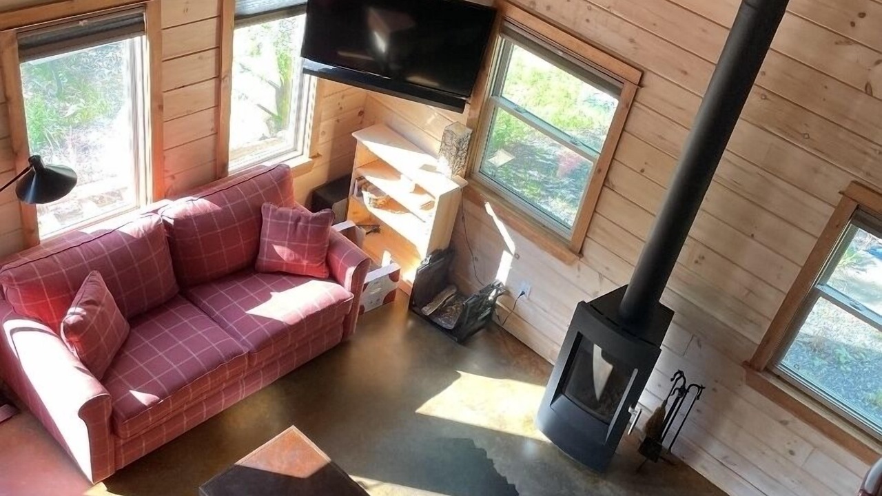 Photo of Livingroom in Wentworth