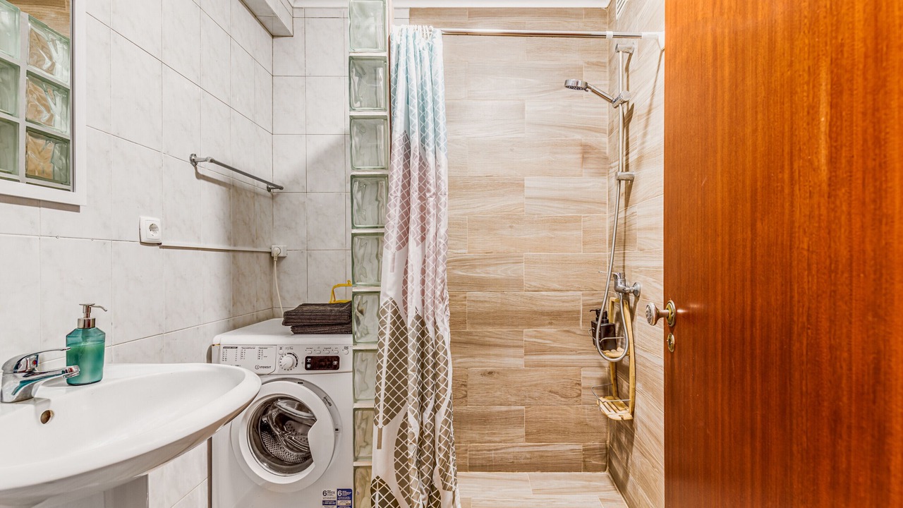 Photo of Bathroom in Horta