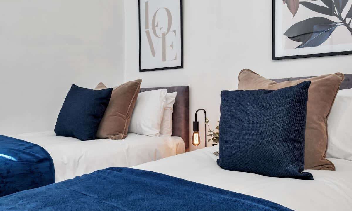 Photo of Bedroom in Stoke-on-Trent