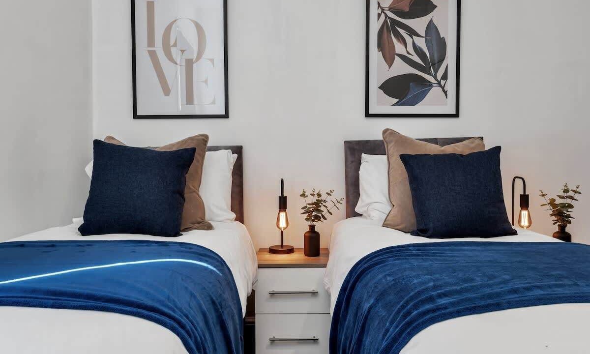 Photo of Bedroom in Stoke-on-Trent