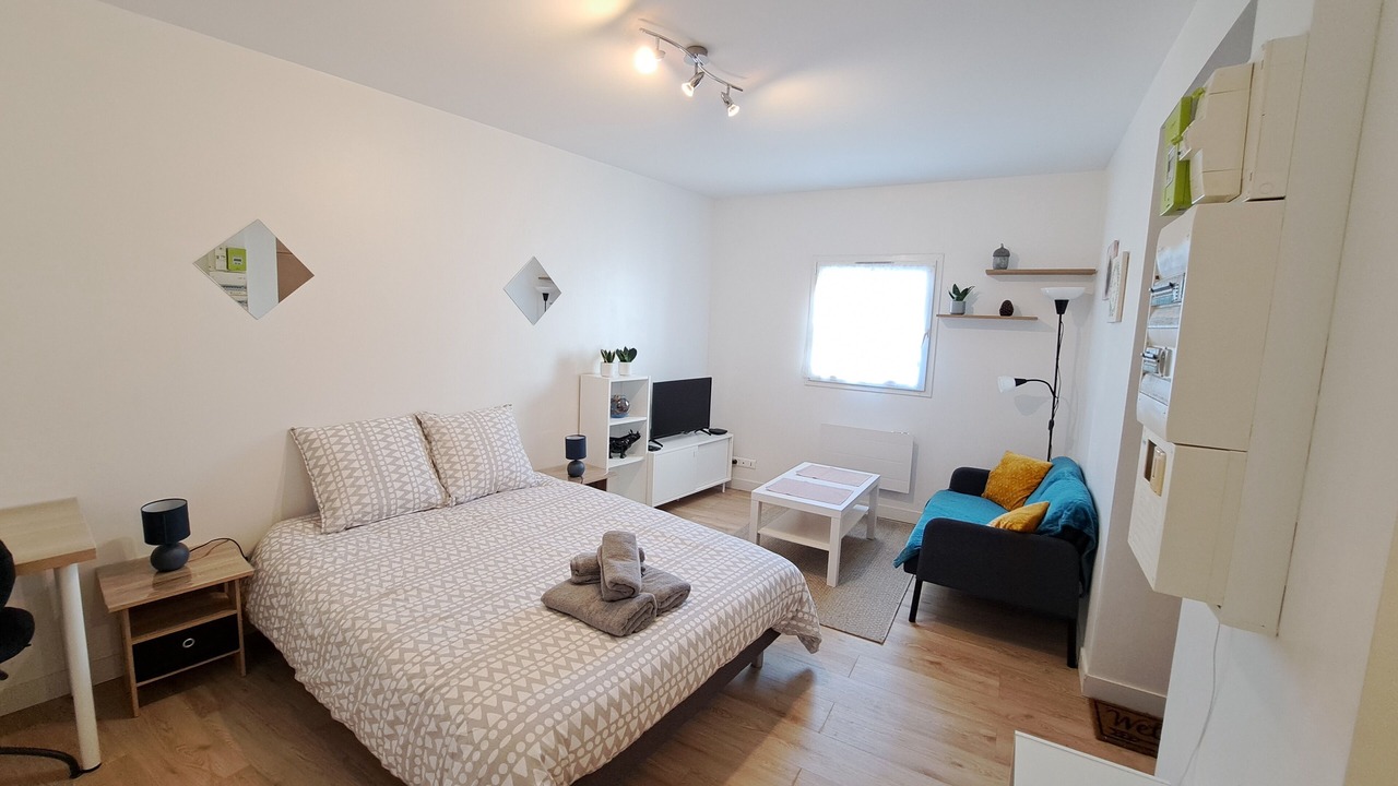 Photo of Bedroom in Saint-Marc