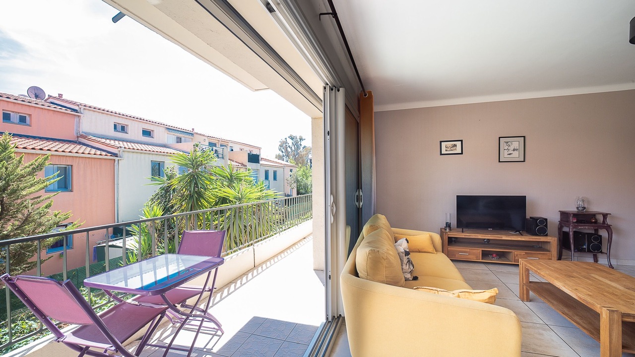 Photo of Outdoor in Moulin a Vent