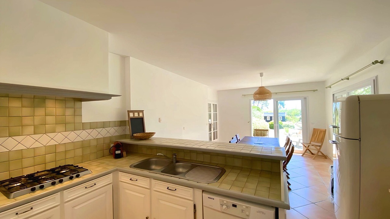Photo of Kitchen in Le Canon