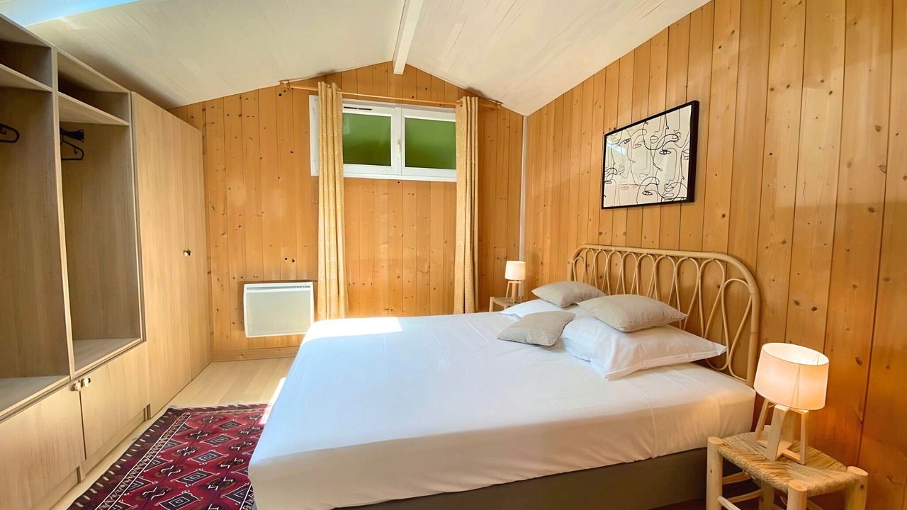 Photo of Bedroom in Le Canon