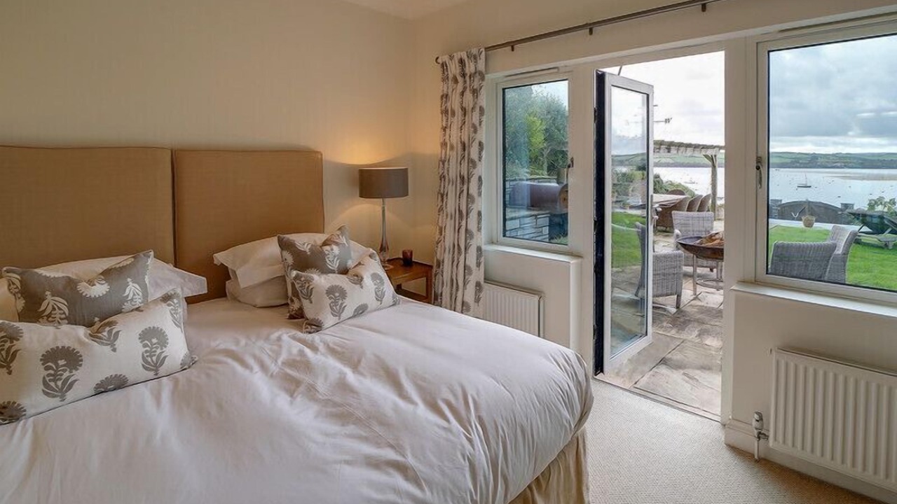 Photo of Bedroom in Rock