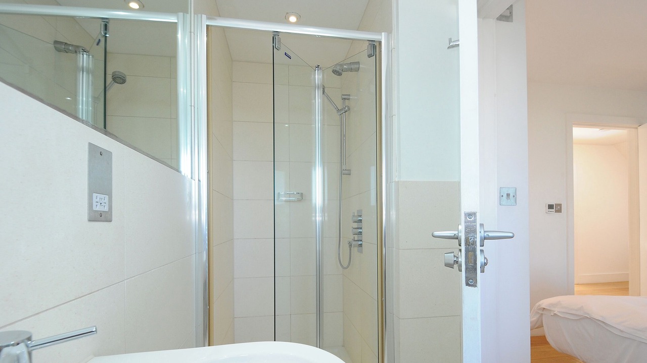 Photo of Bathroom in Polzeath
