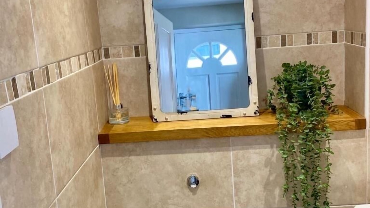 Photo of Bathroom in Birdham