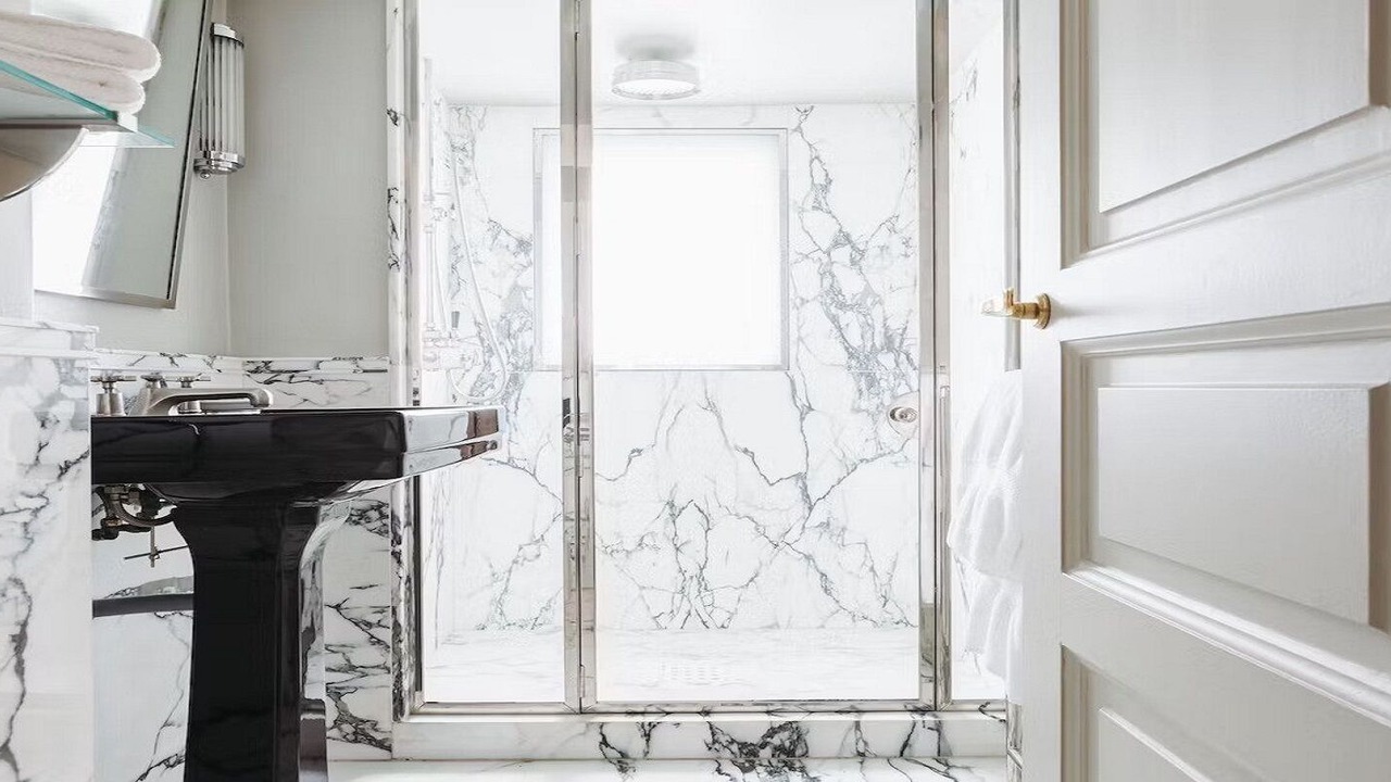 Photo of Bathroom in Marais