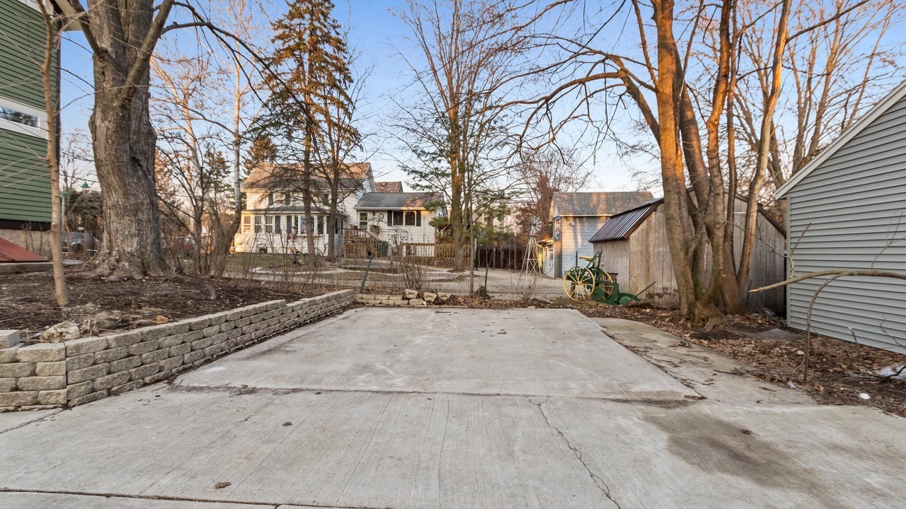 Photo of Outdoor in Village of Germantown