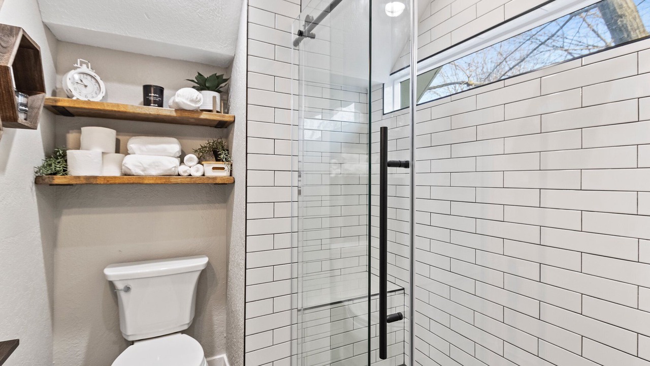 Photo of Bathroom in Village of Germantown