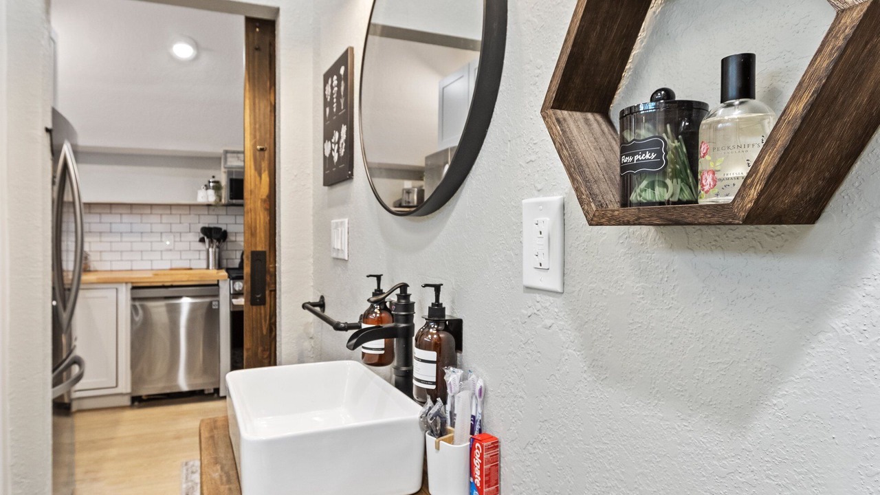 Photo of Bathroom in Village of Germantown
