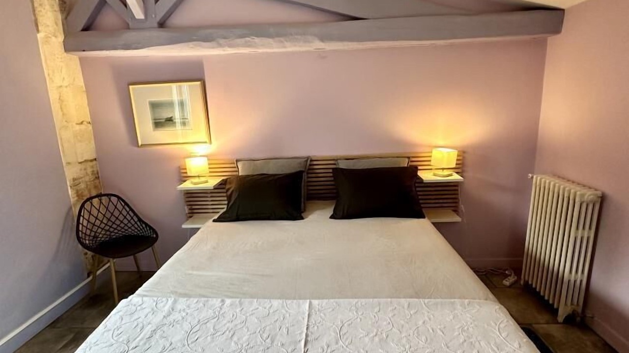 Photo of Bedroom in Jau-Dignac-et-Loirac