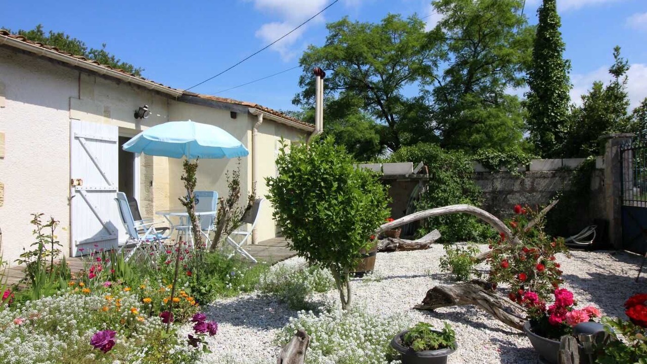 Photo of Patio Balcony in Jau-Dignac-et-Loirac