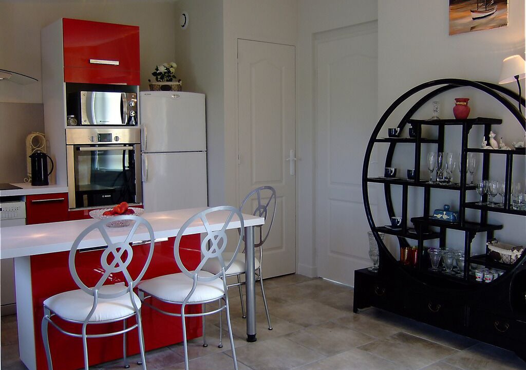 Photo of Kitchen in Jau-Dignac-et-Loirac