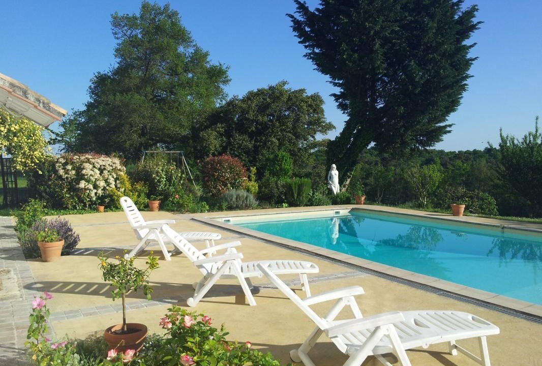 Photo of Outdoor in Saint-Genes-de-Lombaud