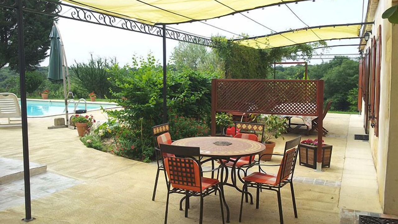 Photo of Outdoor in Saint-Genes-de-Lombaud