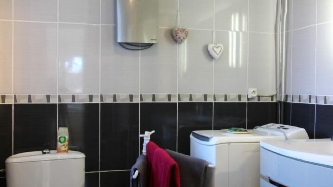 Photo of Bathroom in Pujols-sur-Ciron
