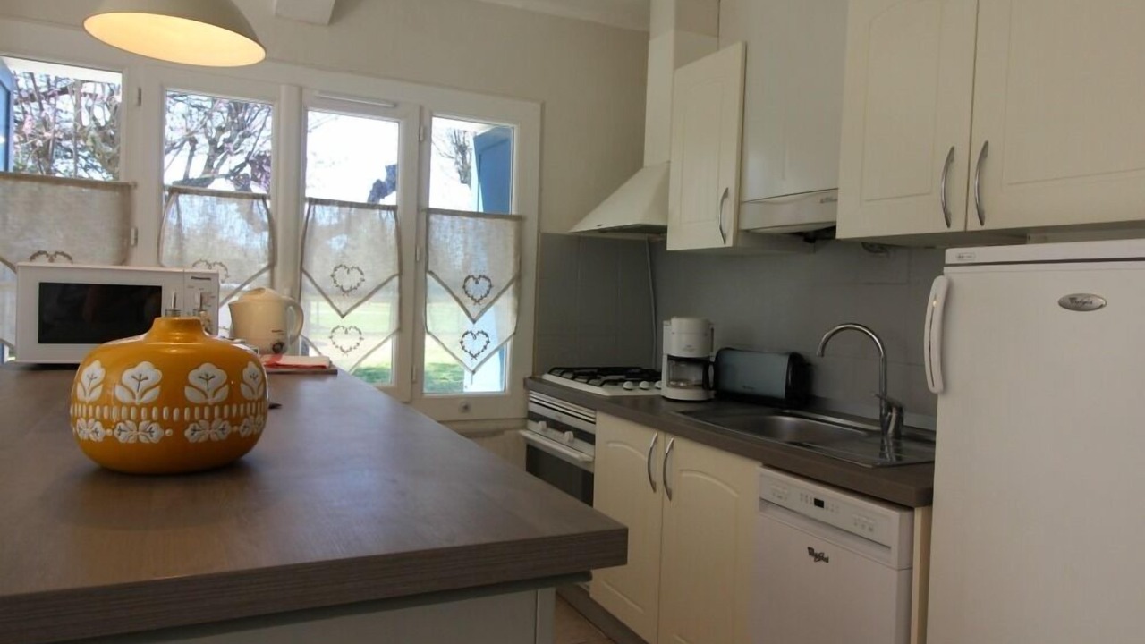 Photo of Kitchen in Pujols-sur-Ciron