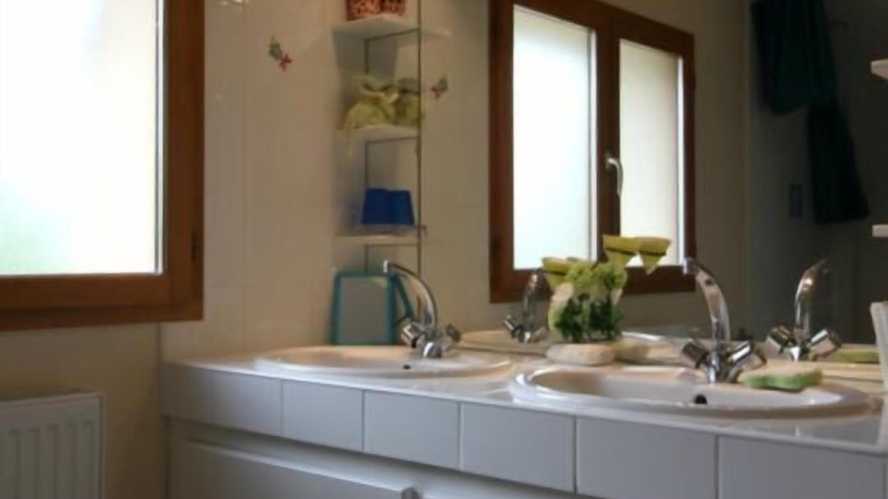 Photo of Bathroom in Saint-Savin