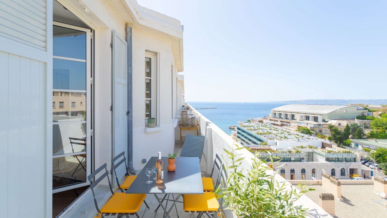 Photo of Outdoor in Le Pharo