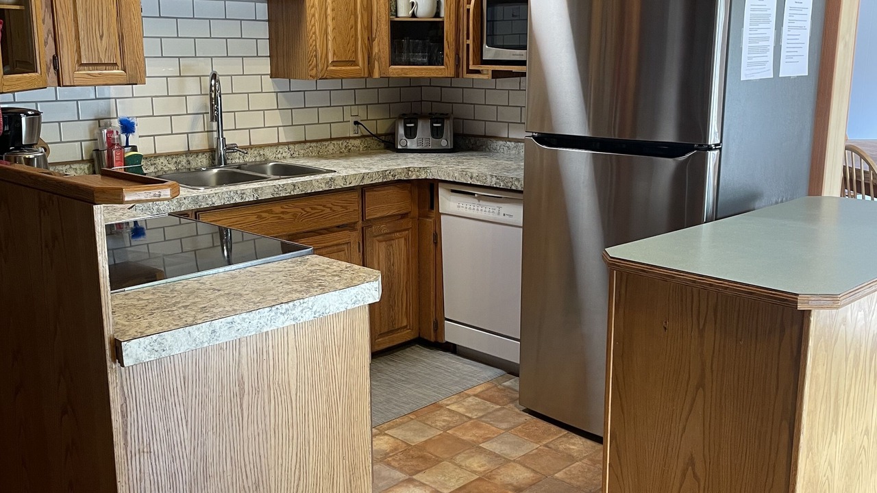 Photo of Kitchen in Okanagan-Similkameen