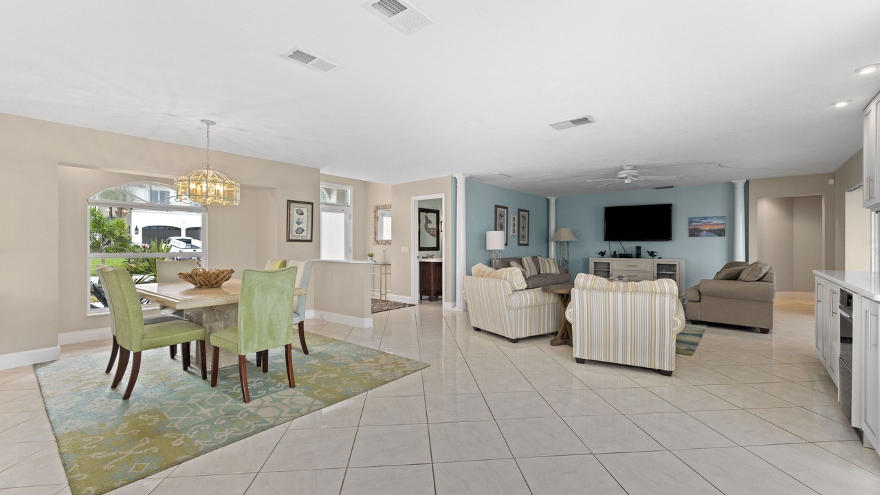 Photo of Livingroom in Longboat Key