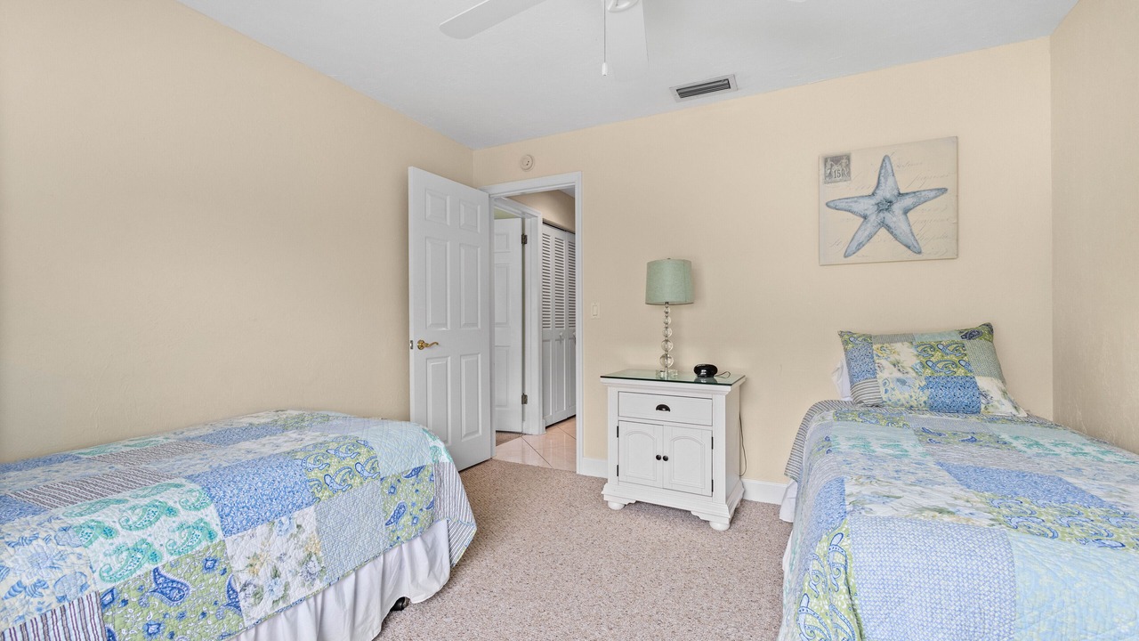 Photo of Bedroom in Longboat Key
