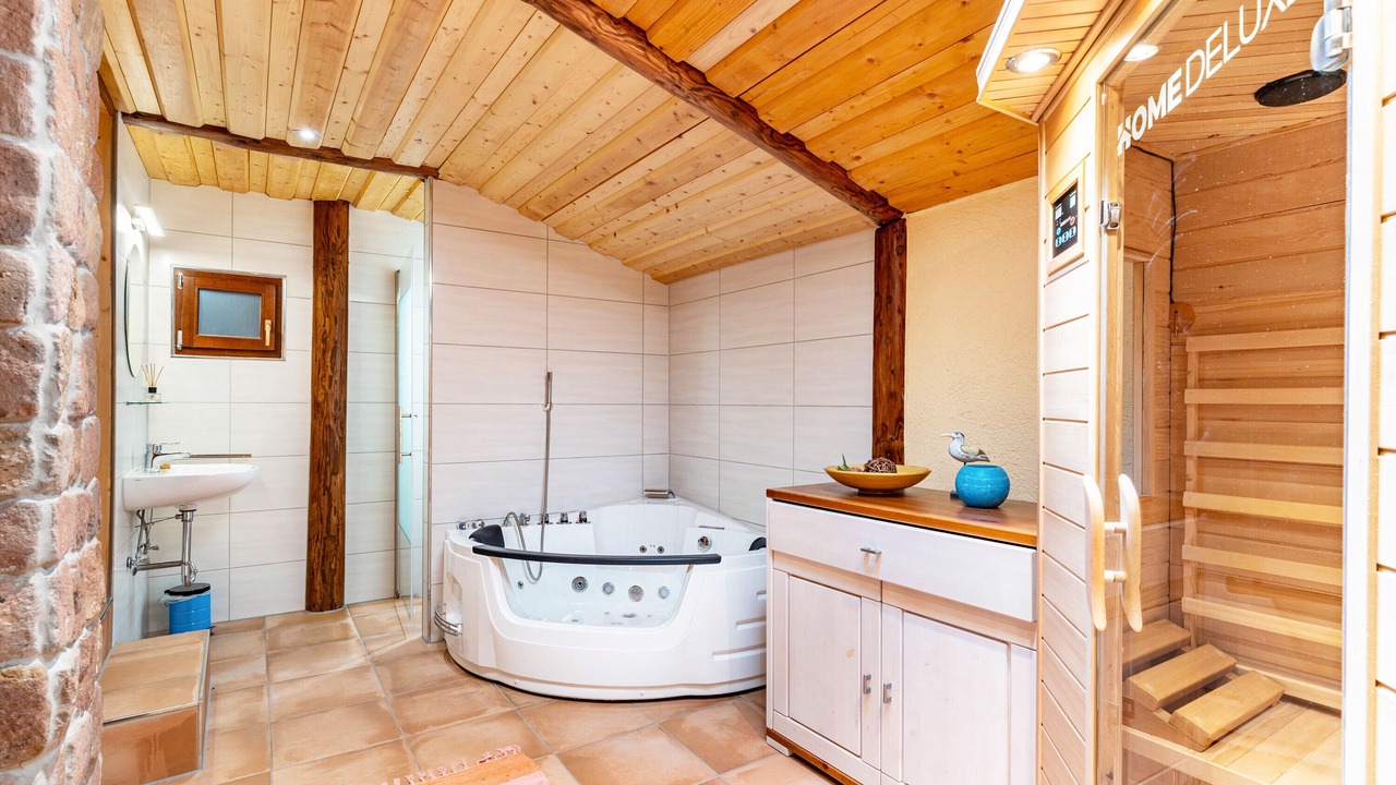Photo of Bathroom in Lauf