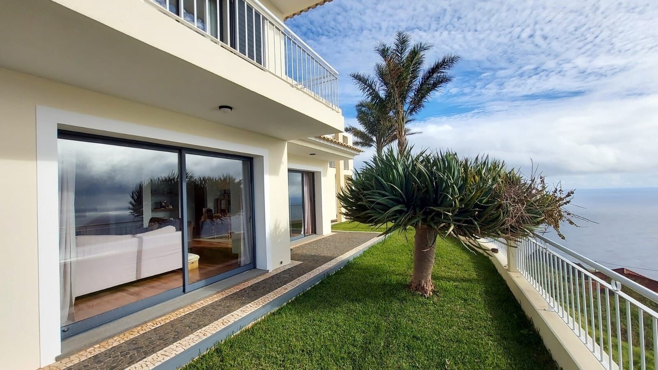 Photo of Patio Balcony in Paul do Mar