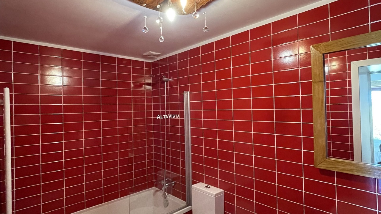 Photo of Bathroom in Cardielos