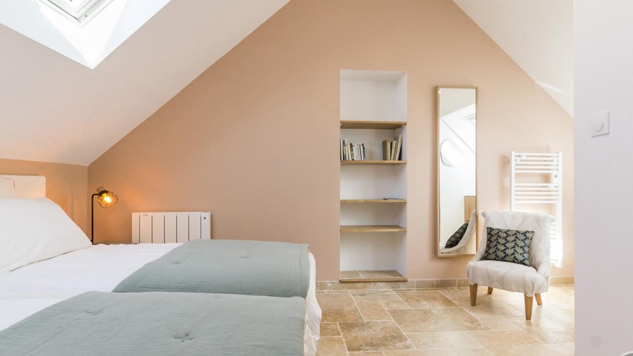 Photo of Bedroom in Reville