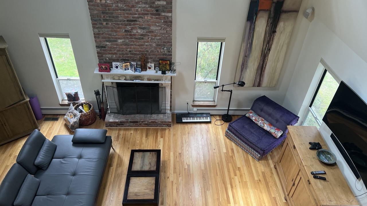 Photo of Livingroom in Sagaponack