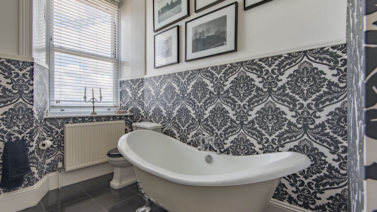 Photo of Bathroom in Folkestone