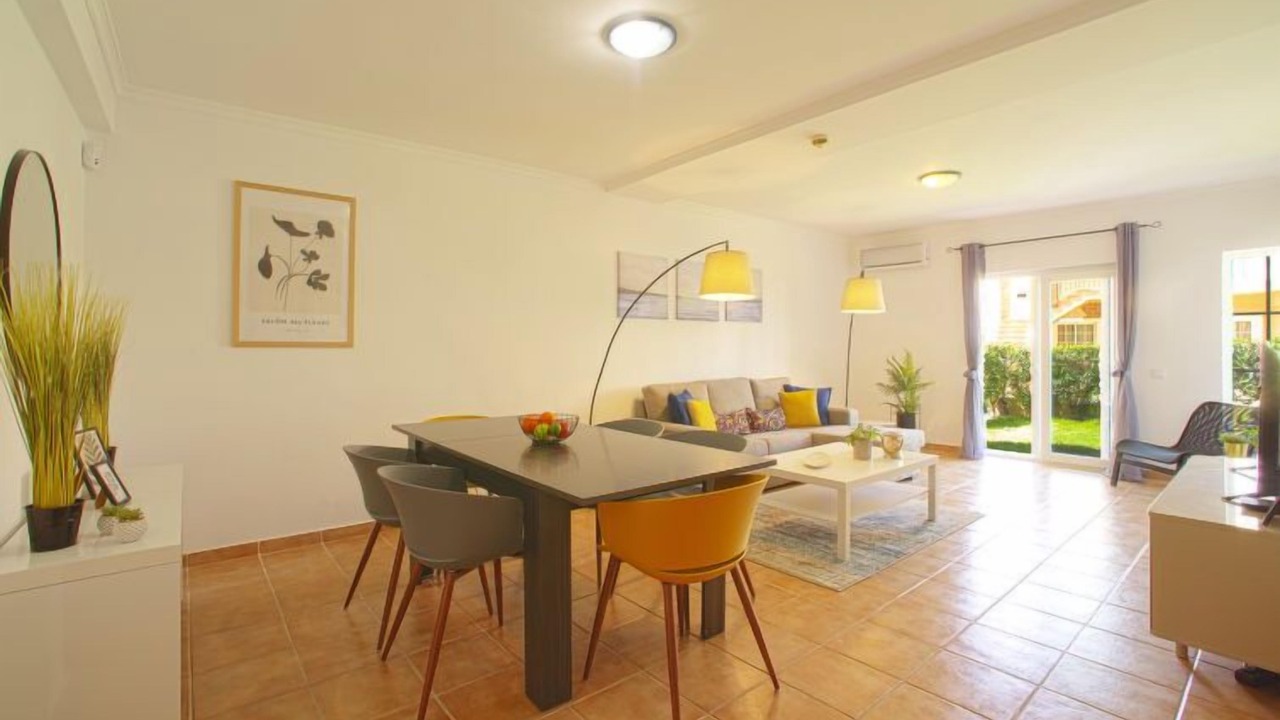 Photo of Bedroom in Pera