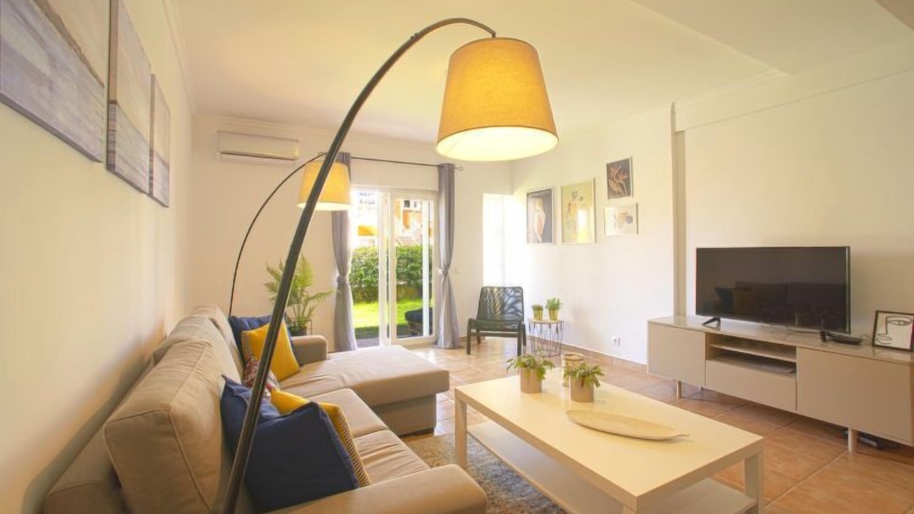 Photo of Bedroom in Pera