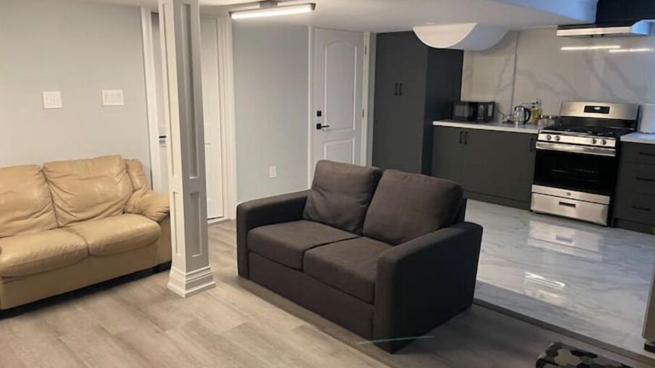 Photo of Livingroom in Durham Region