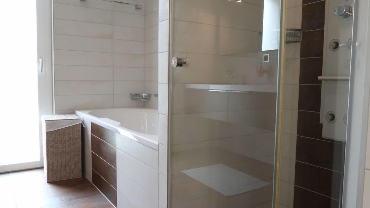 Photo of Bathroom in Montreux City Centre