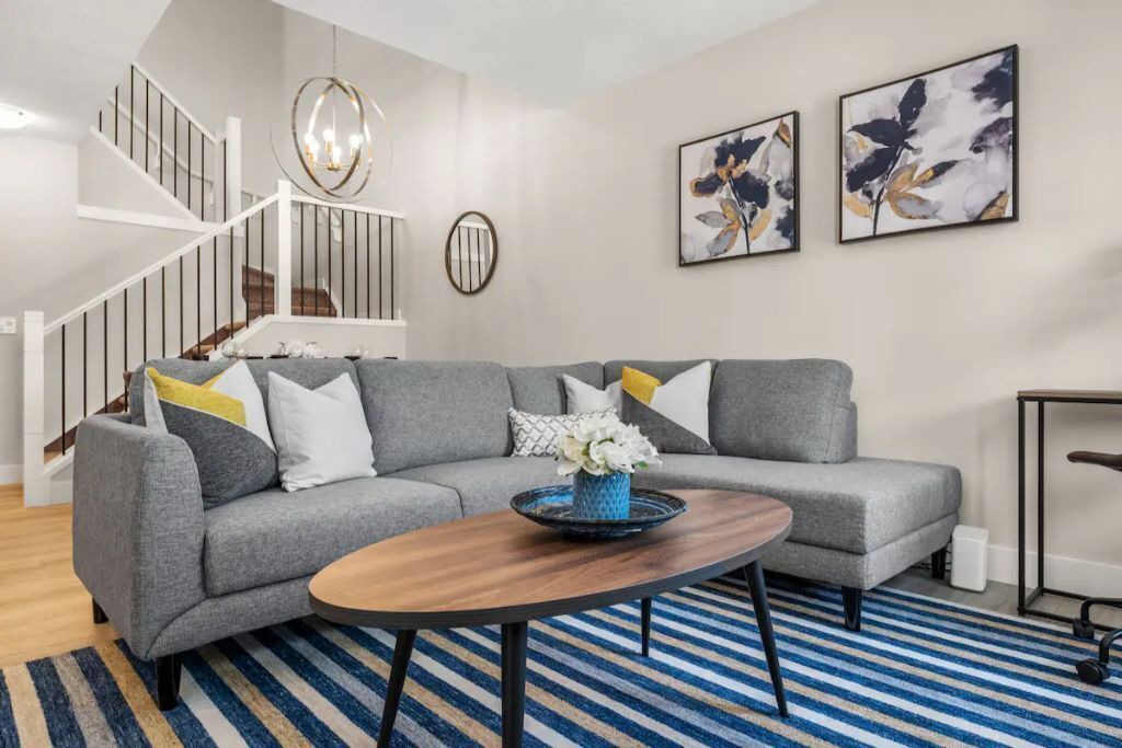 Photo of Livingroom in Calgary