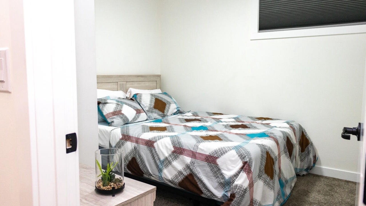 Photo of Bedroom in Airdrie