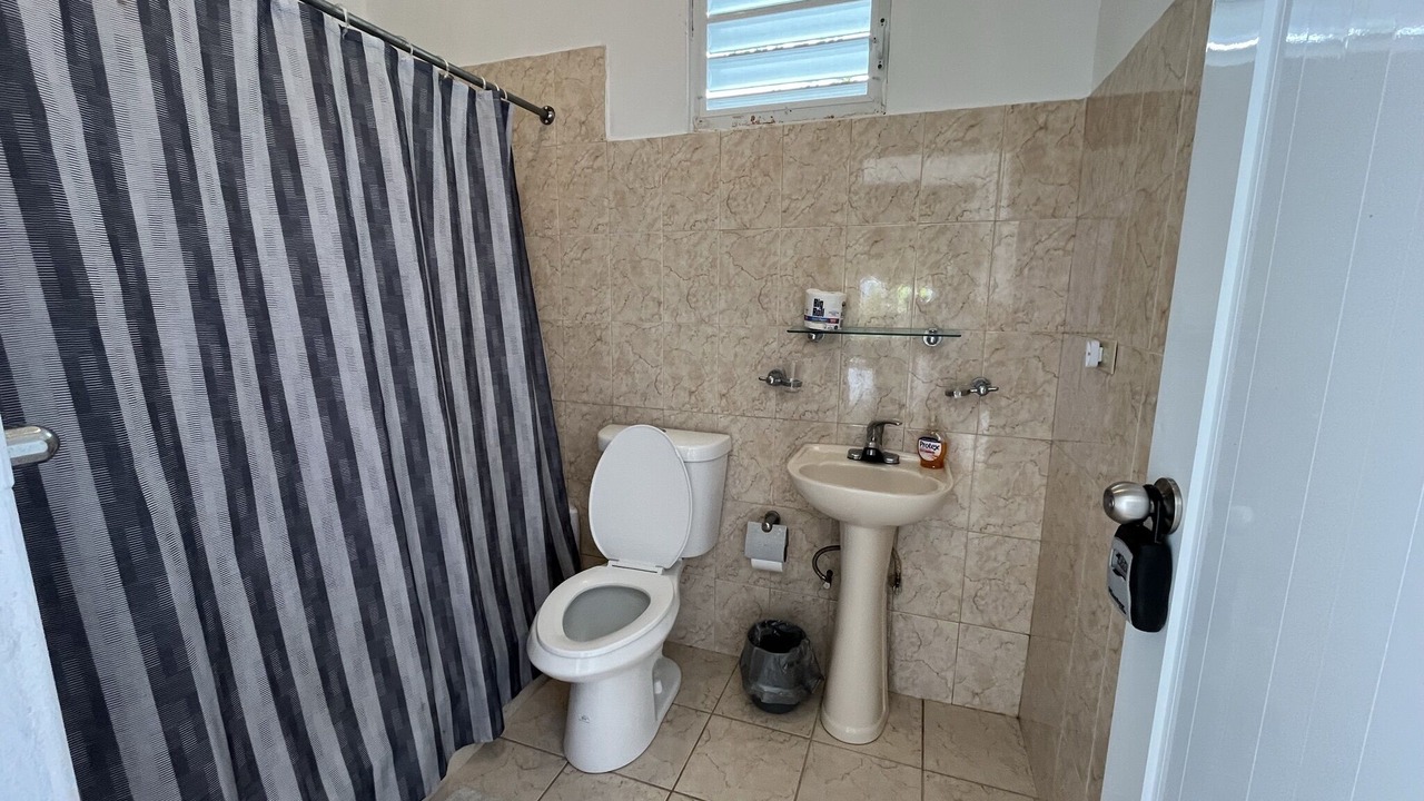 Photo of Bathroom in Utuado