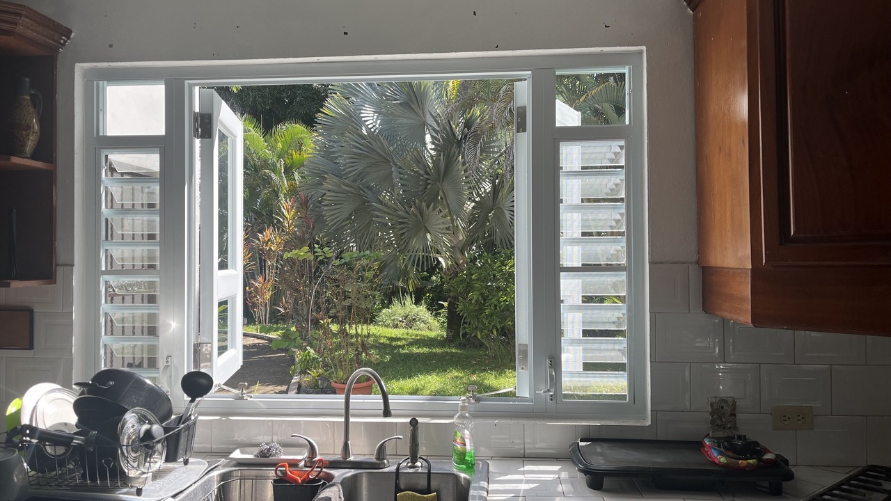 Photo of Kitchen in Utuado